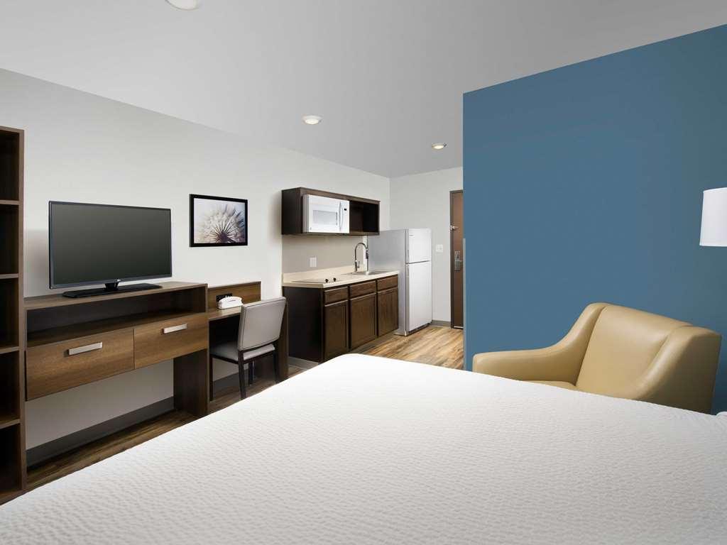 Woodspring Suites Providence Ruang foto