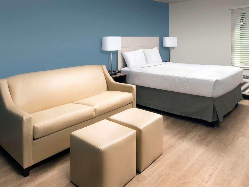 Woodspring Suites Providence Ruang foto